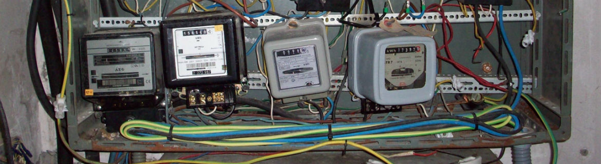 Centralización con Instalación de varios equipos de medida eléctrica y muchos cables